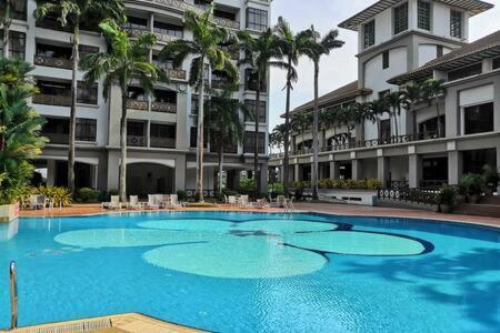 Mahkota Hotel Apartment Melaka Exteriör bild